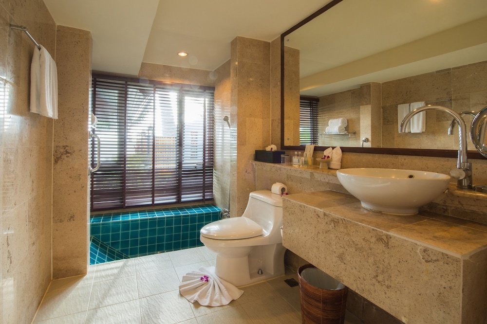 Andaman Beach Suite - Photo 20