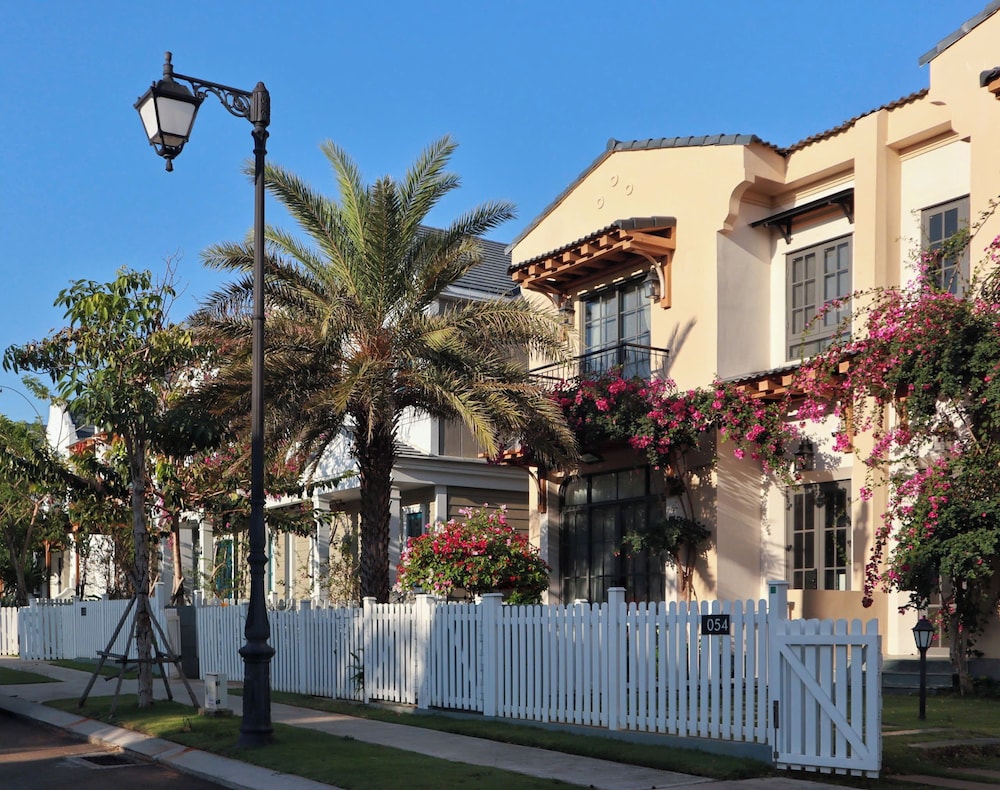 Deluxe Villa