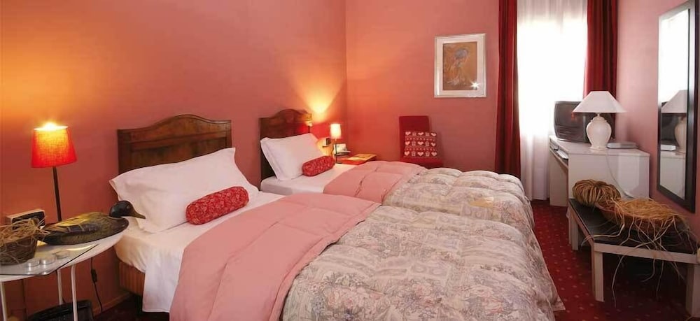 Double Room Single Use