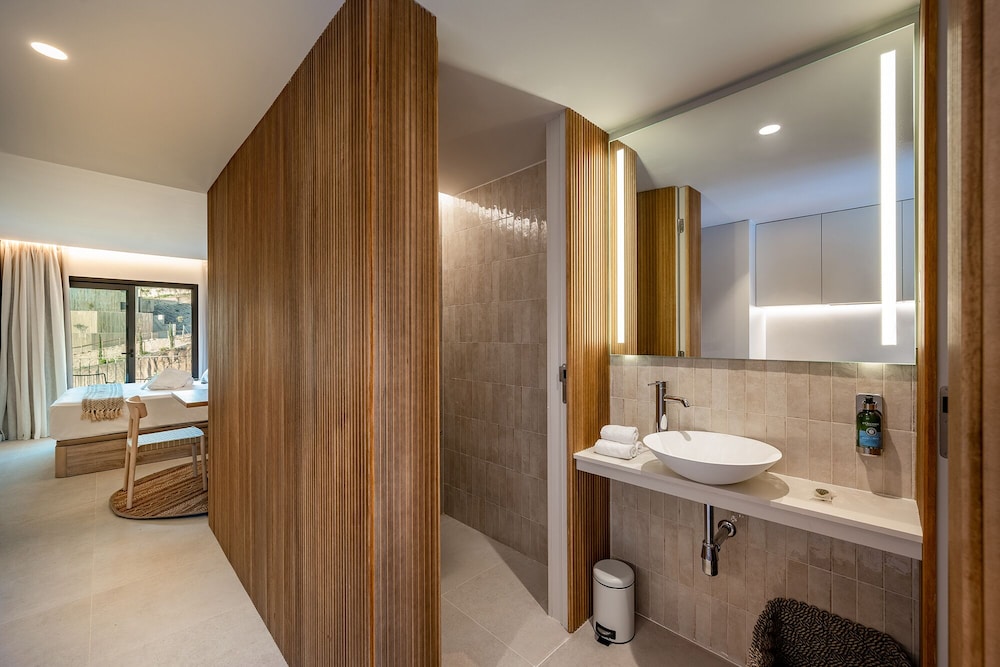 Premium Double Room - Photo 4