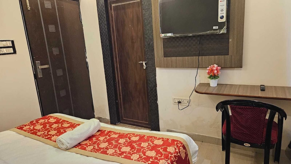 Standard Room - Photo 8