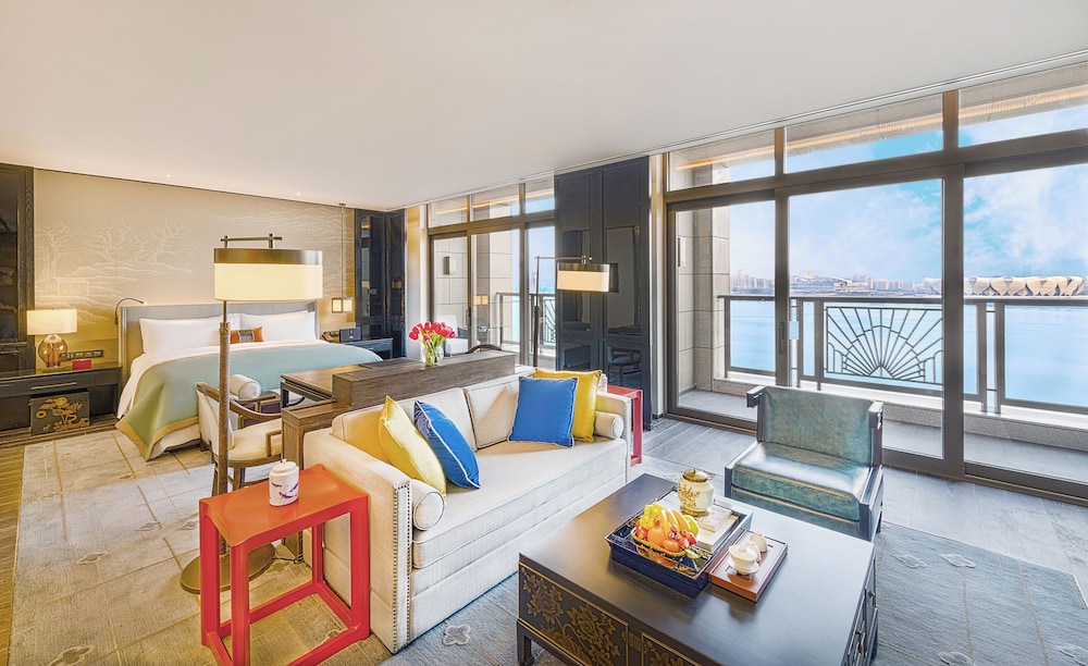 River View Open-Plan Suite King
