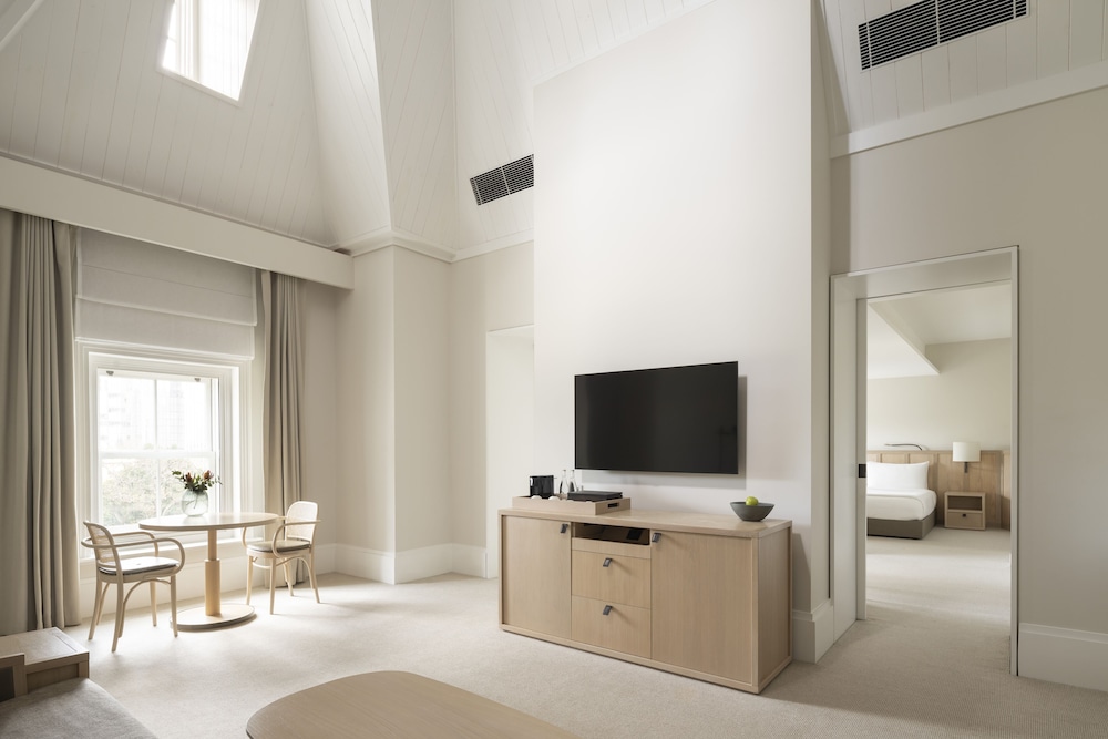 Suite (Como)