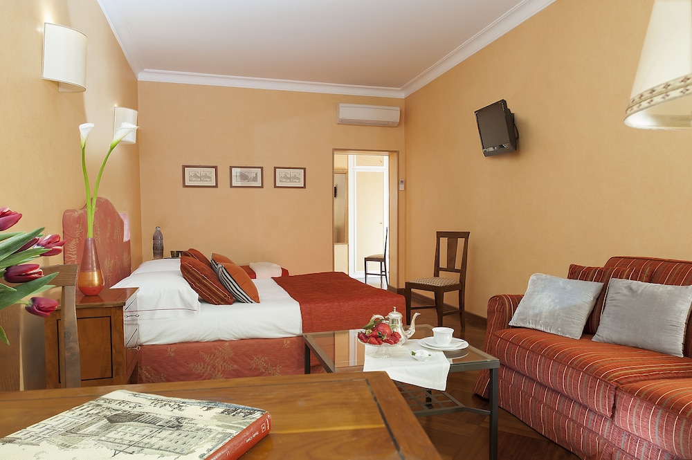 Superior Room photo 2