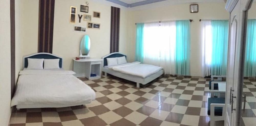 Standard Quadruple Room - Photo 4