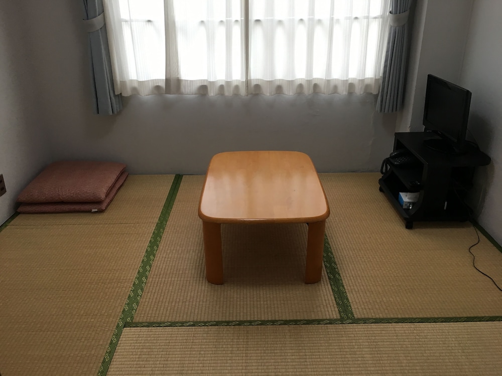 Japanese Single Room (with bath & toilet) photo 1