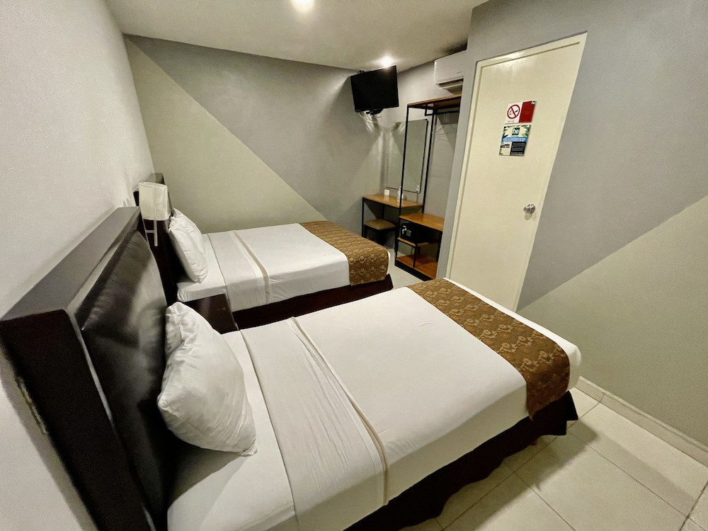 Triple Room photo 2