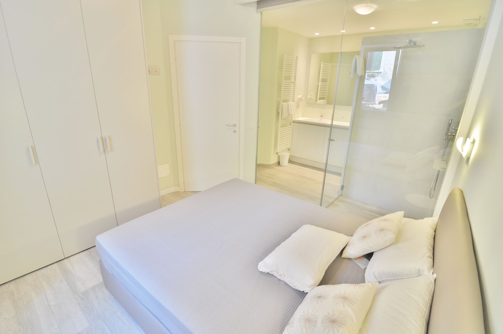Apartment, Annex Building (Menta) photo 2