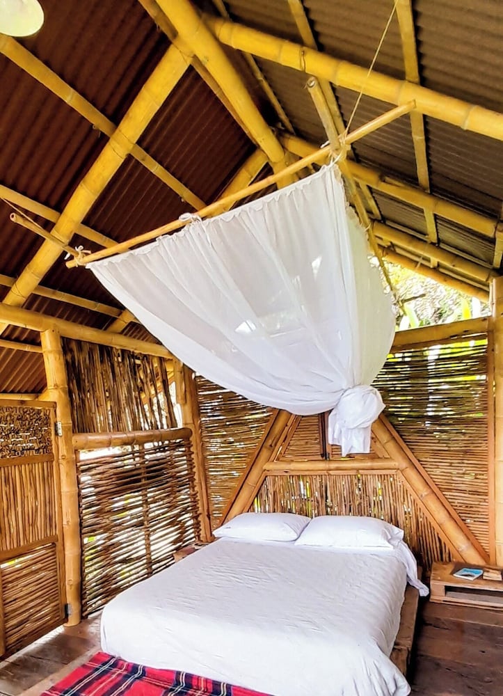 Basic Cabin, Balcony, Mountain View photo 1