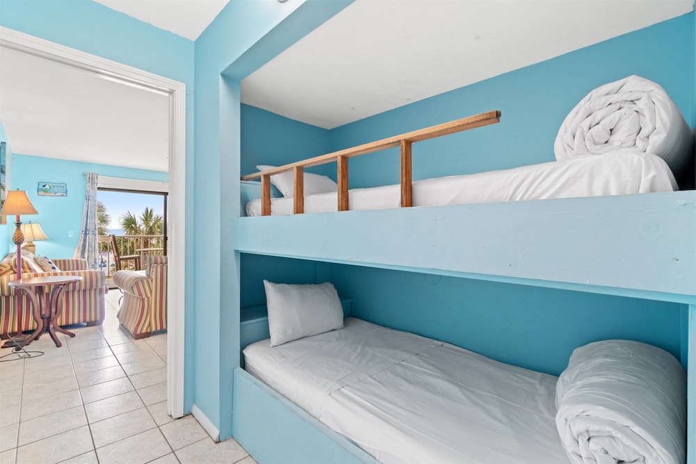 Condo, 1 King Bed with Sofa bed (The Summit 306)