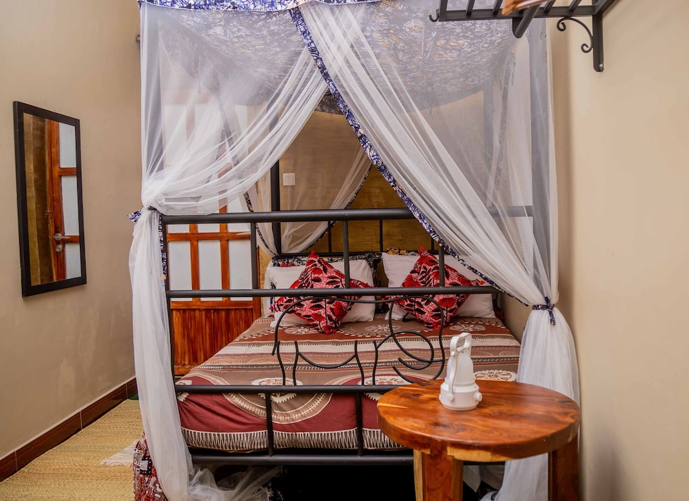 Classic Single Room, 1 Large Twin Bed photo 2