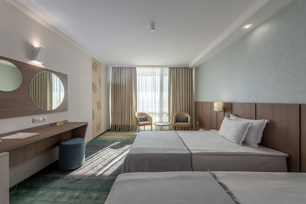 Superior Double or Twin Room, Balcony