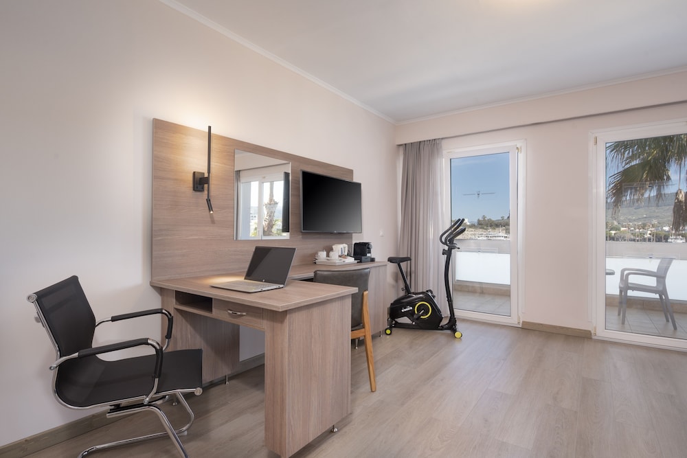 Business Superior Room - Photo 5