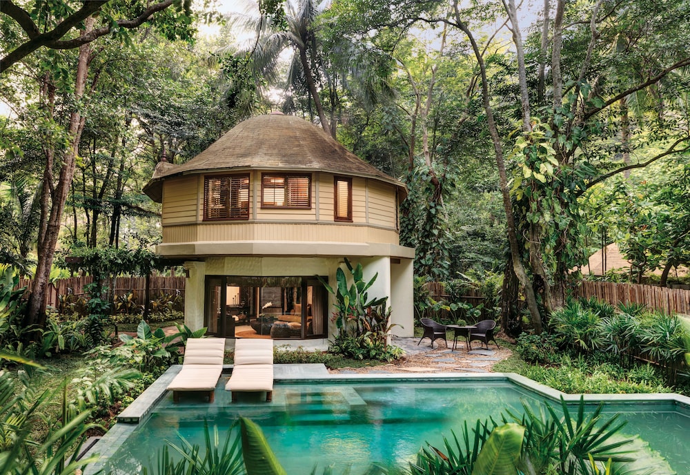Pool Pavilion (3 x 8 meter private pool) - Photo 1