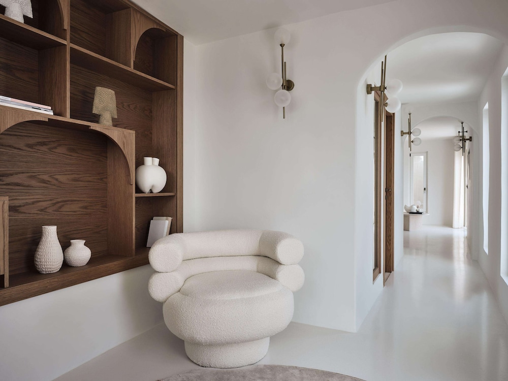 Eternal Suite with with Private Pool and Hot tub photo 2