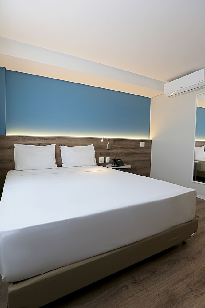 Superior Room - Photo 8