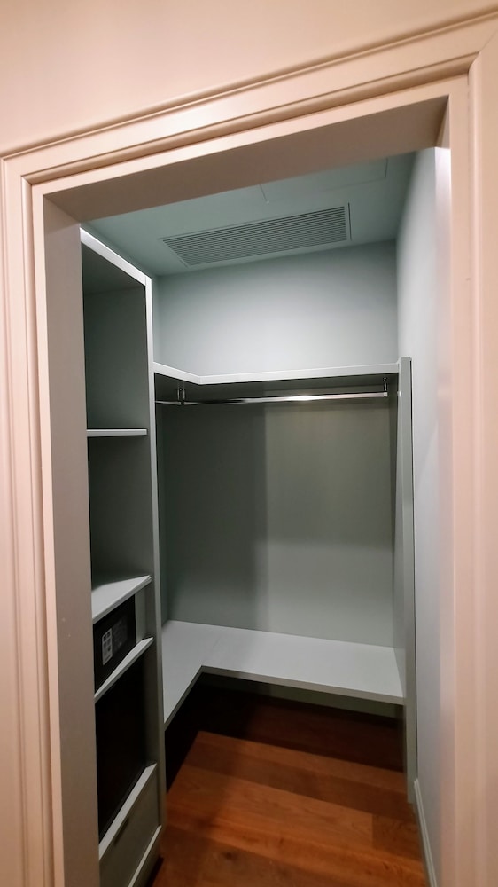 Deluxe Twin Room - Photo 14