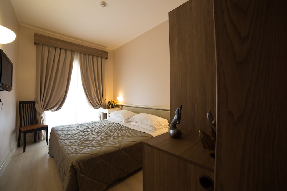 Comfort Single Room, Balcony photo 3