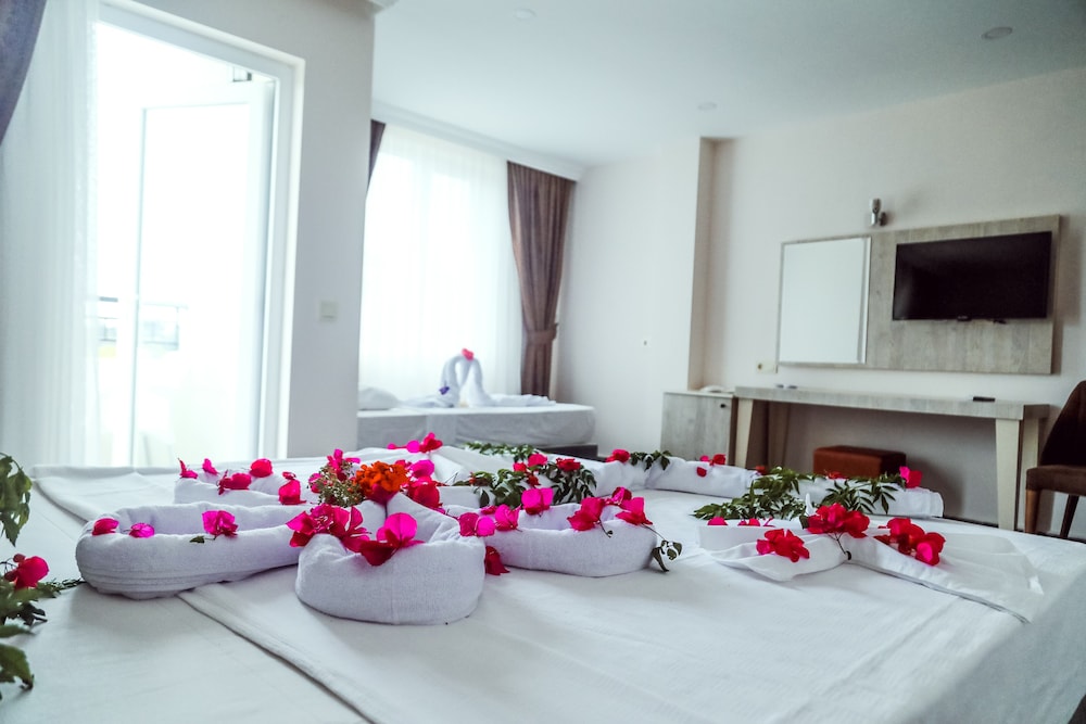 Economy Double or Twin Room