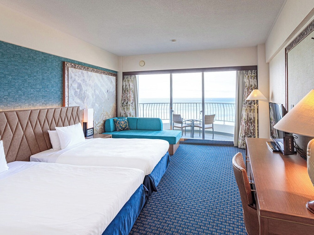 [Superior Twin] Ocean Front/4th to 6th floors Non-Smoking - Photo 1