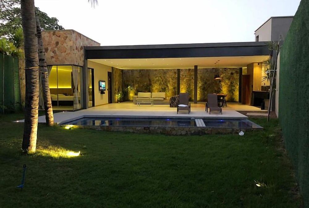 Room (Deck)