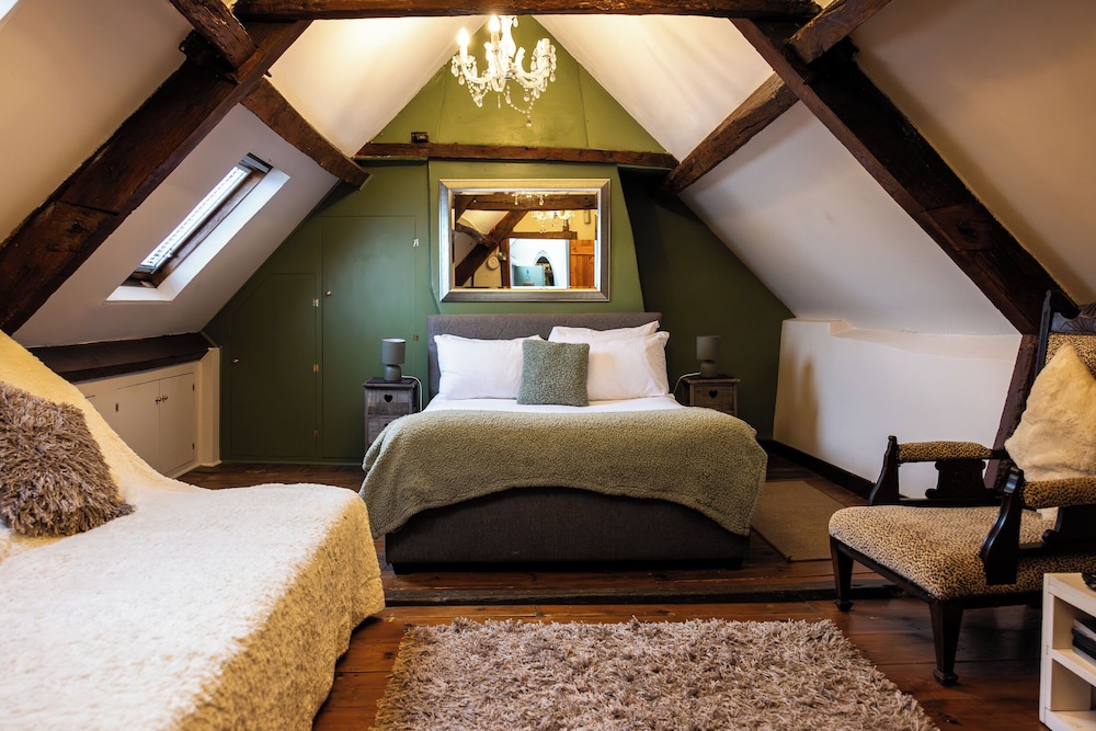 Basic Double Room, 1 Double Bed photo 2