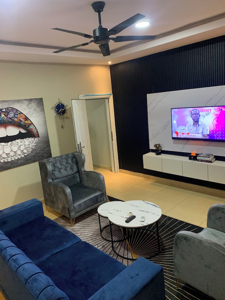 Deluxe Apartment