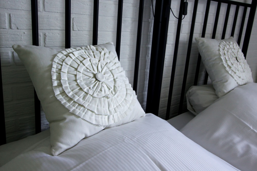 Comfort Room, 2 Twin Beds, Patio photo 3