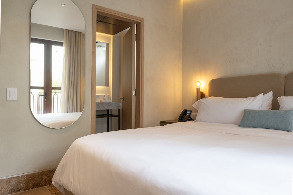 Standard Double Room - Photo 3