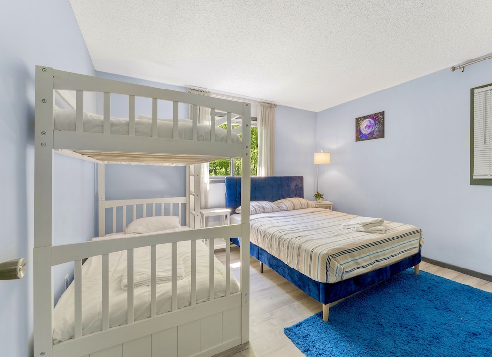 House, 4 Bedrooms