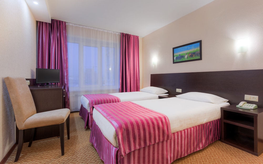 Standard Double or Twin Room photo 2