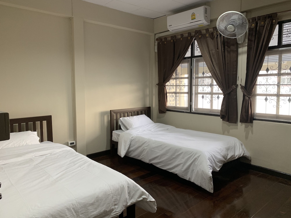 Standard Twin Room, 2 Twin Beds photo 1