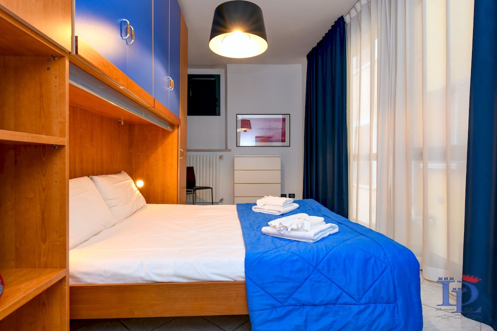 City Apartment, 1 Bedroom, Kitchen, City View