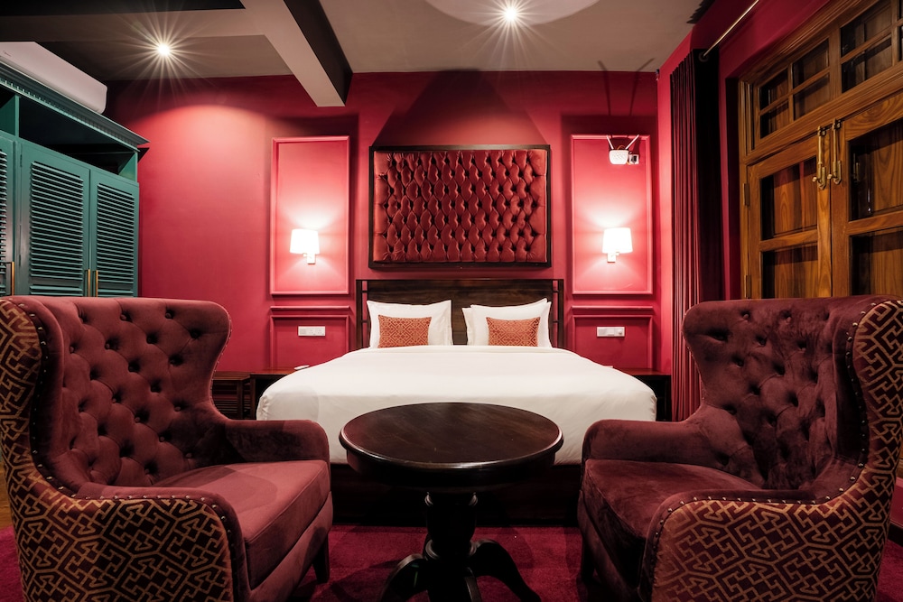 Deluxe Double Room, Garden View