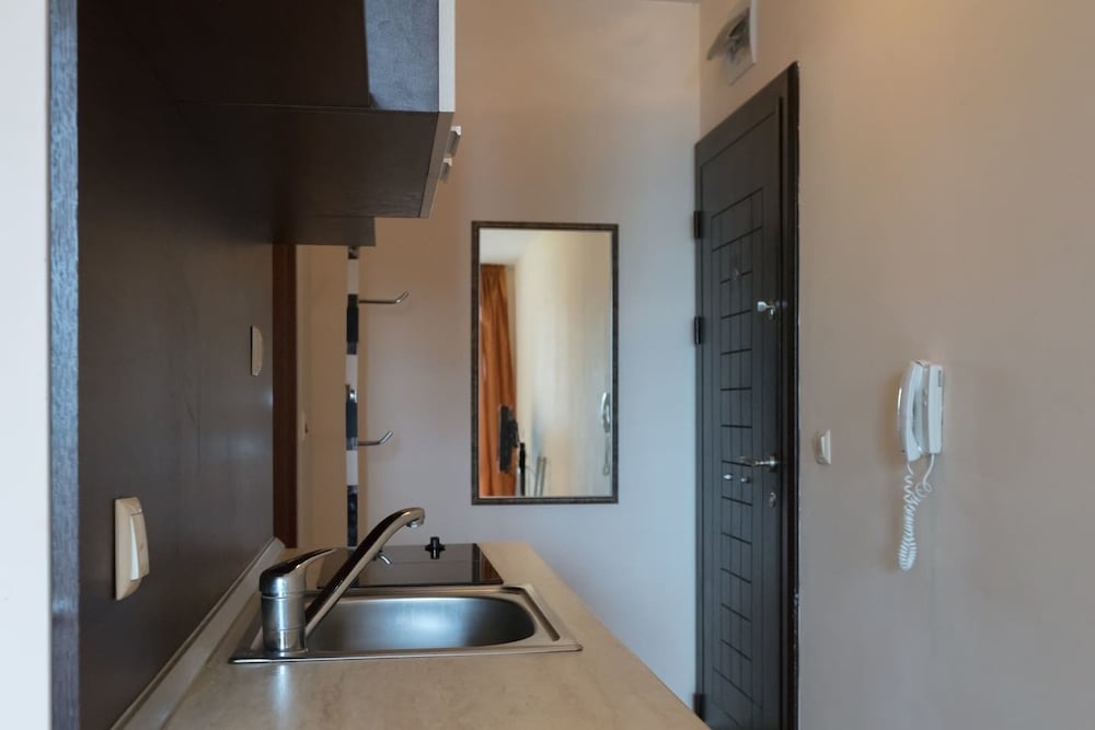 Family Studio, 1 Double Bed, Terrace, Sea View photo 3