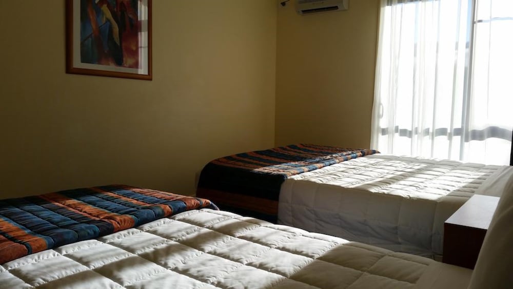 Apartment, 1 Bedroom, Kitchenette, Ground Floor photo 1