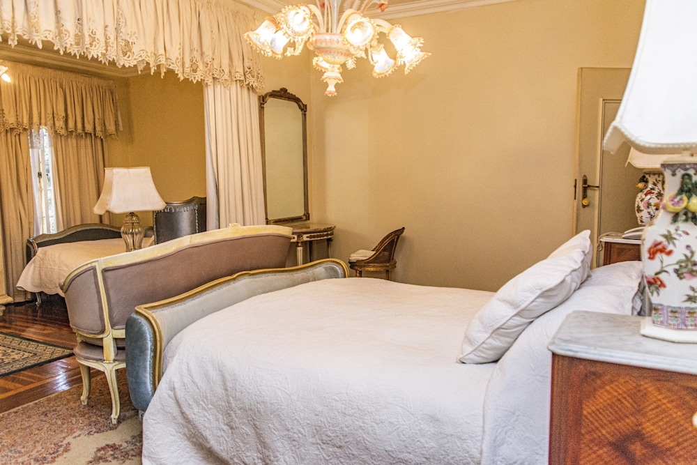 Luxury Room