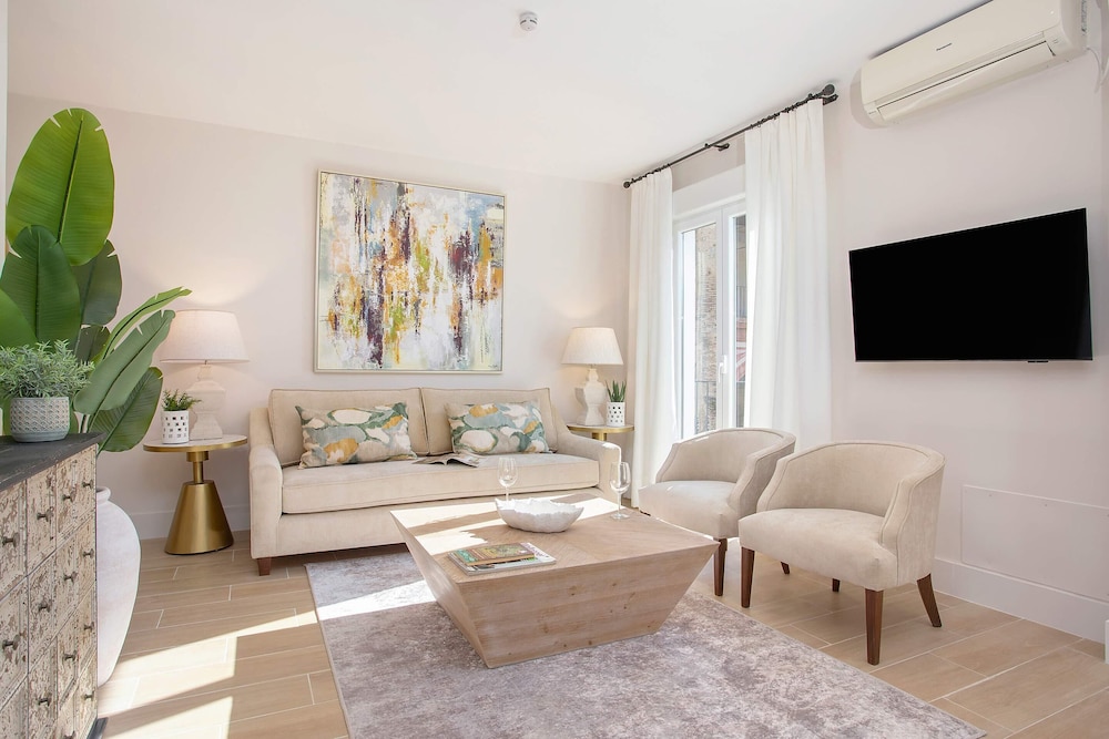 Apartment (2 Bedrooms)