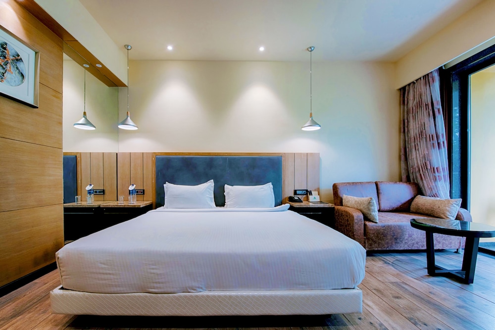 Club Room - Photo 1