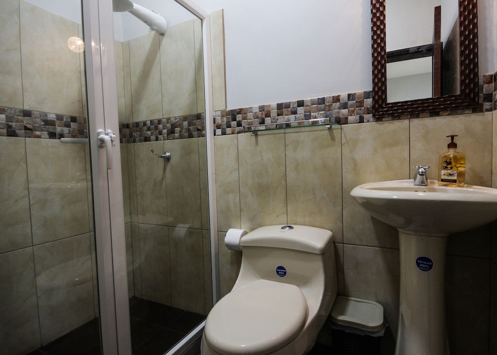 Executive Triple Room photo 3