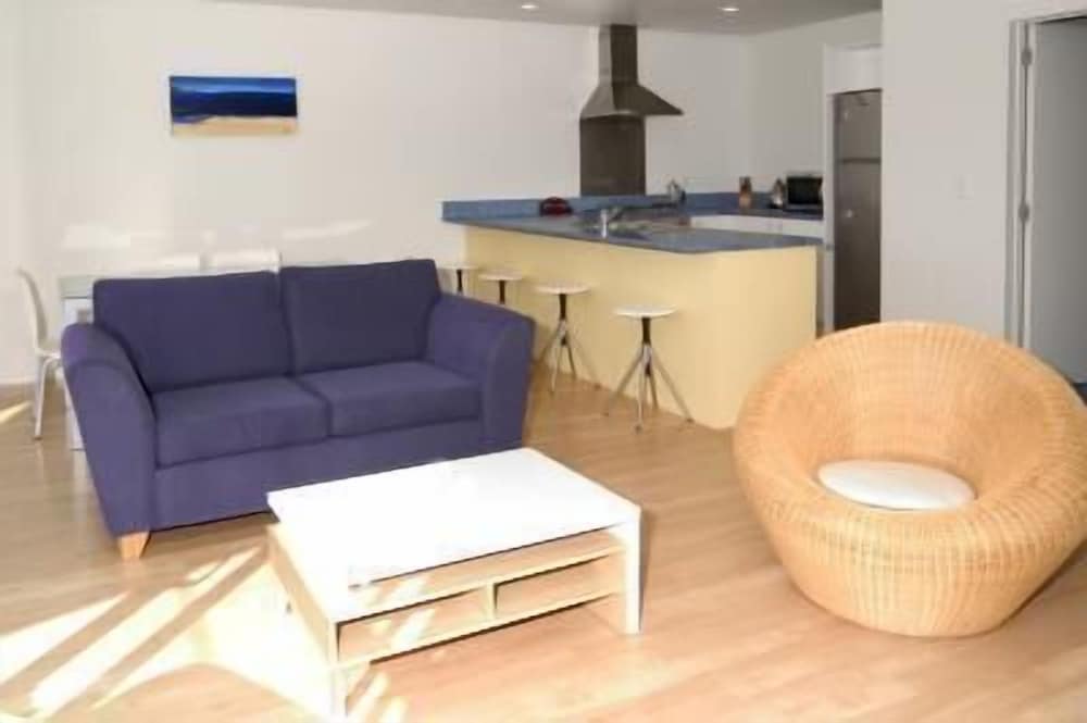 Family Apartment, 3 Bedrooms, Non Smoking, Kitchen photo 3