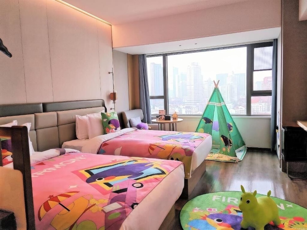 Family Twin Room, City View