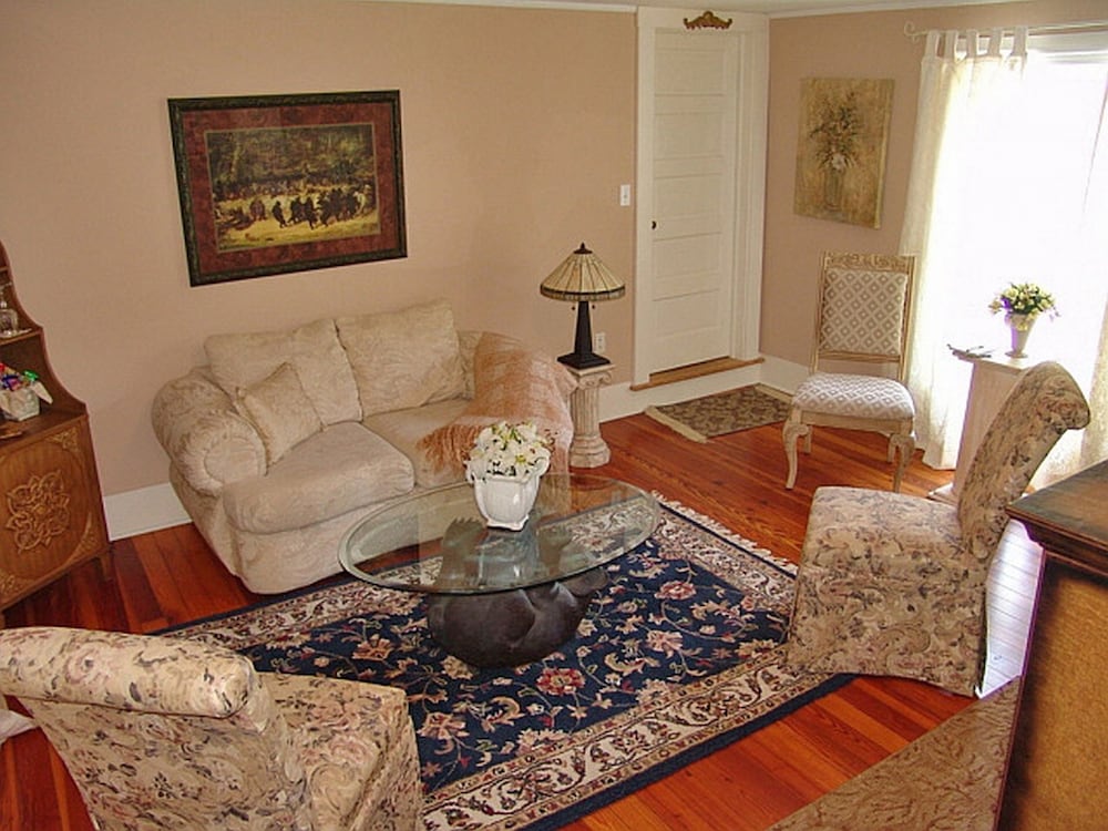 Suite, Private Bathroom (Tolley Suite) photo 1