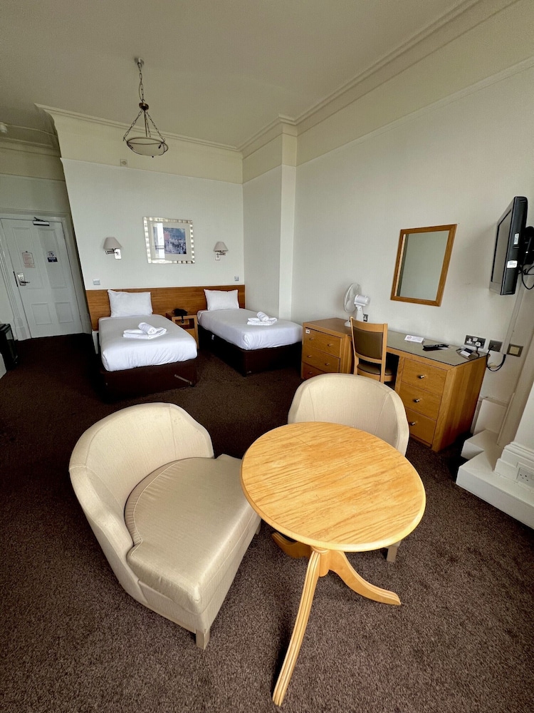 Superior Double or Twin Room photo 2