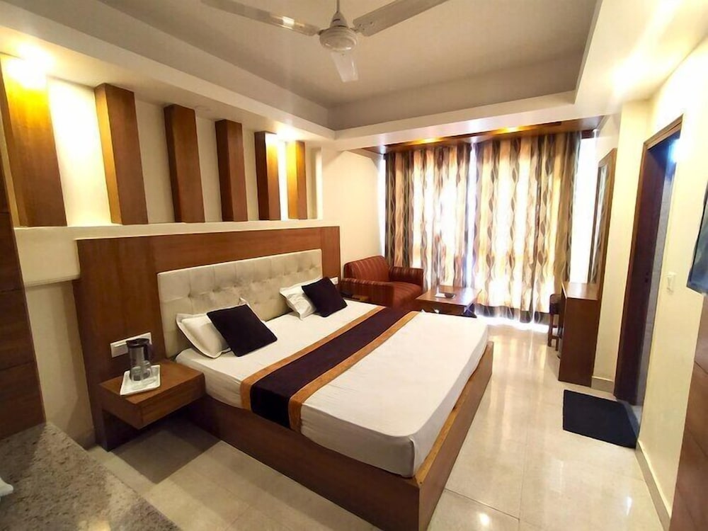 Deluxe Room, Valley View