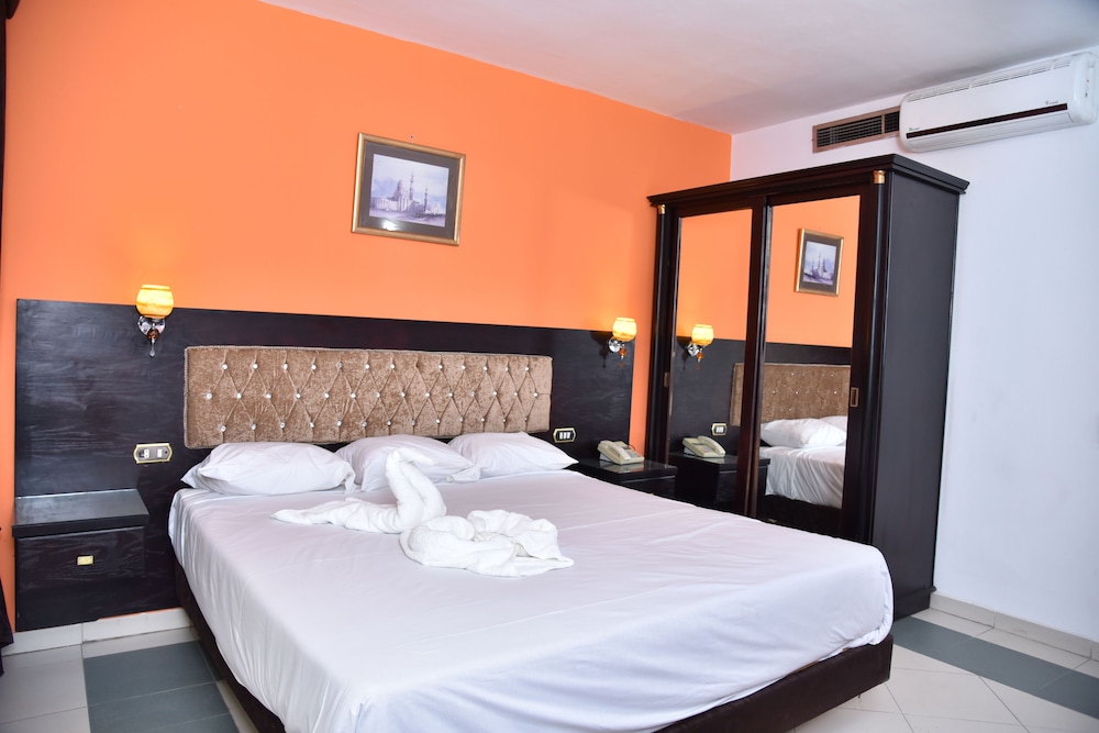 Standard Single Room, 1 King Bed