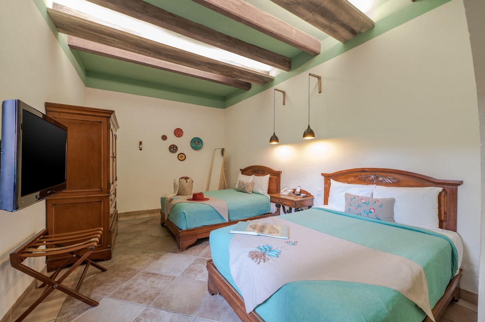 Superior Room, 2 Double Beds - Photo 9