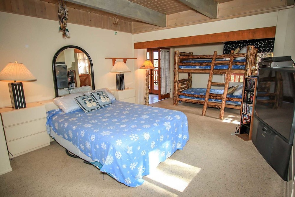 House, 3 Bedrooms photo 2