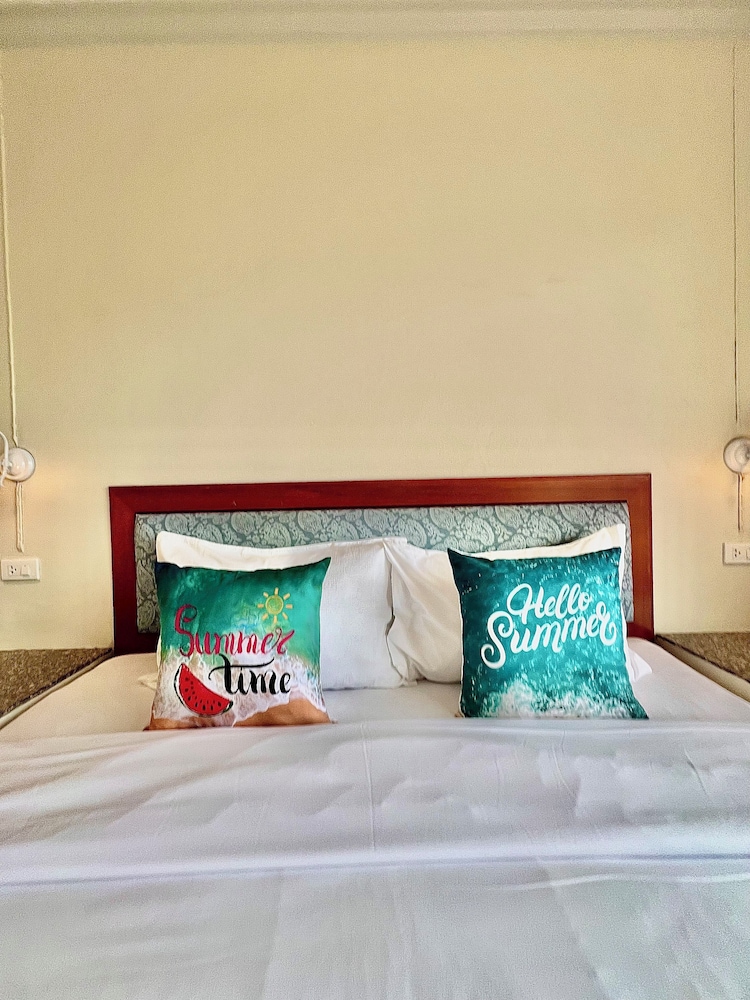 Deluxe Double Room - Photo 1