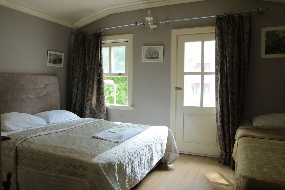 Triple Room photo 3